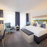 Steinfeld 4*