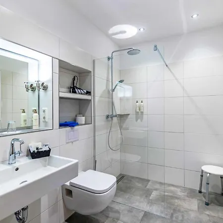 Steinfeld Hotel 4*
